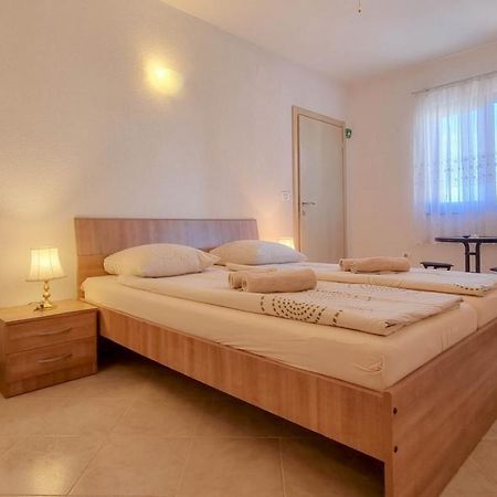Lucijana Room Novigrad Istria Εξωτερικό φωτογραφία
