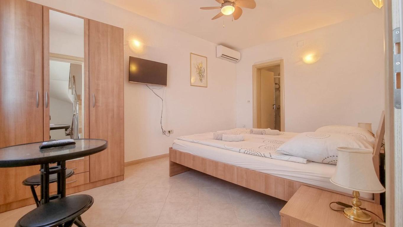 Lucijana Room Novigrad Istria Εξωτερικό φωτογραφία