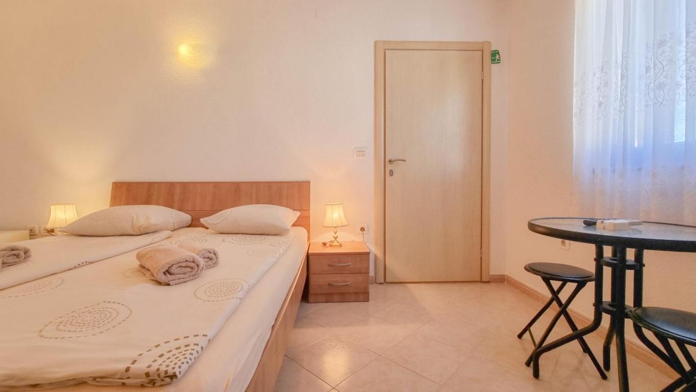 Lucijana Room Novigrad Istria Εξωτερικό φωτογραφία